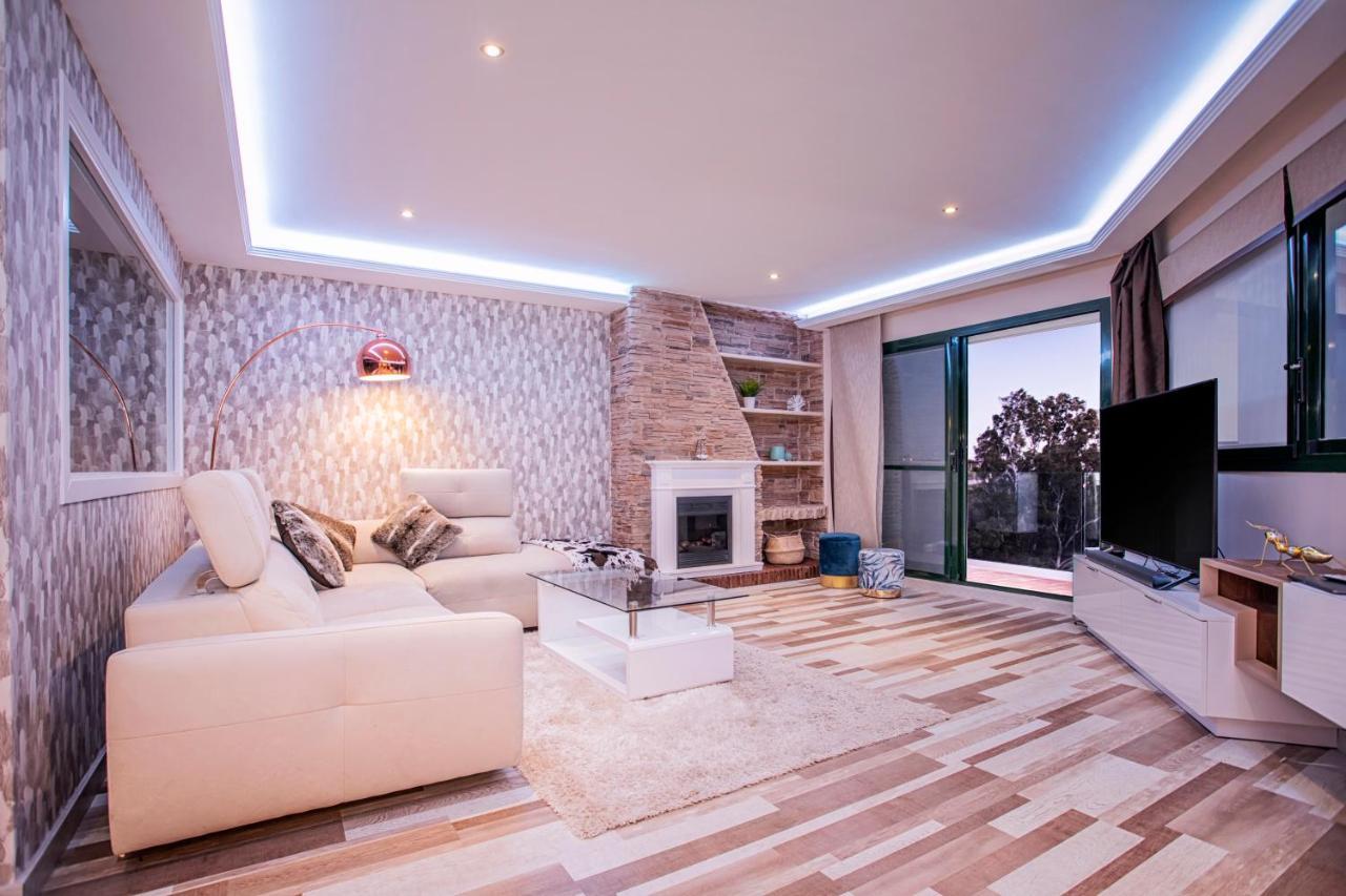 Luxury With Sea Views - Heated Pool-jacuzzi * Benalmádena